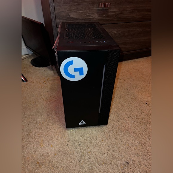 Montech PC Case - Picture 1 of 3